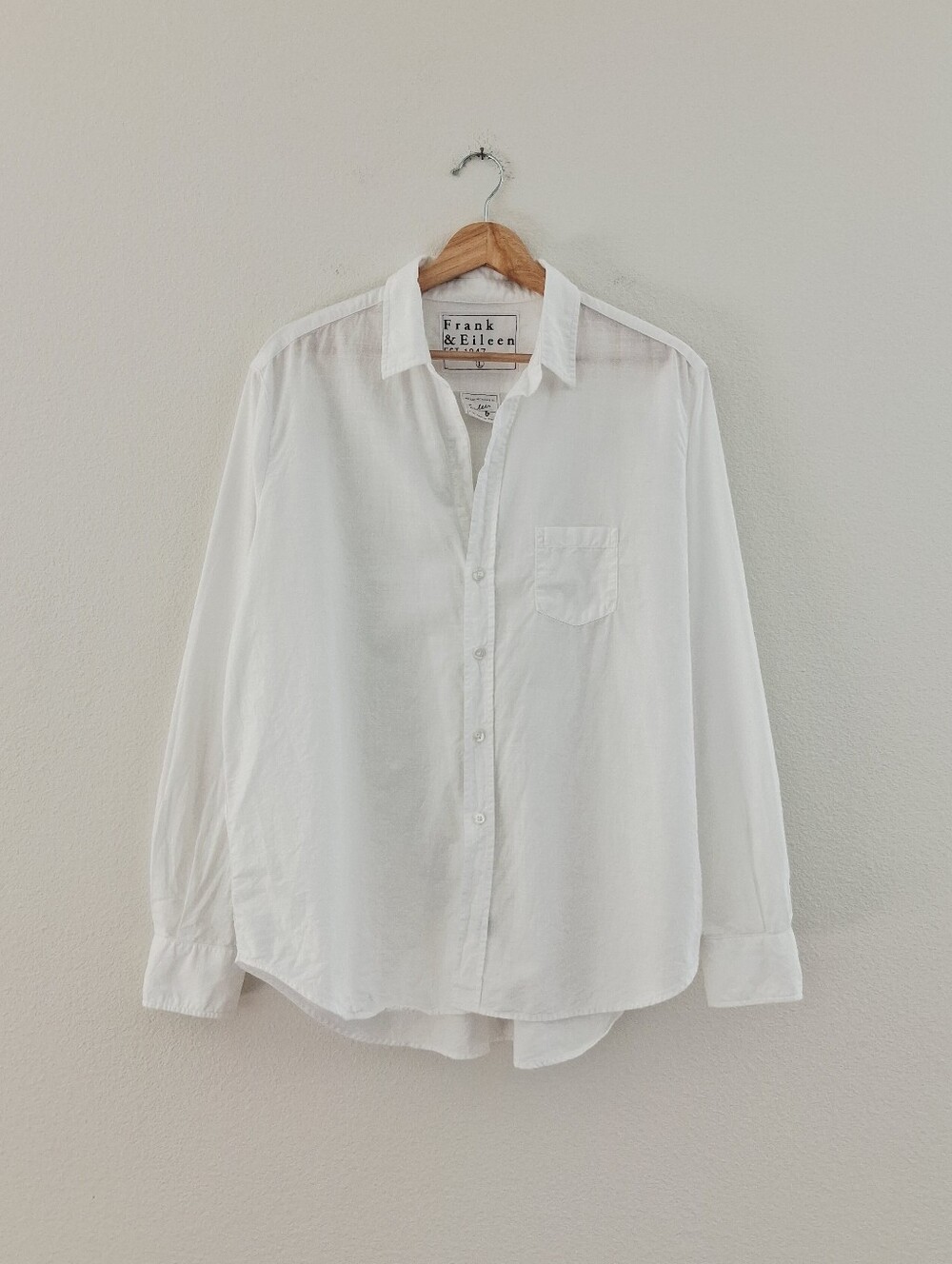 Frank & Eileen Eileen Relaxed Button Up Shirt In White Italian Casual Cotton - Picture 5 of 16